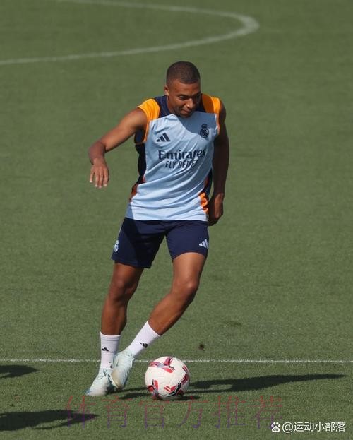 皇马官方:姆巴佩个人训练 库尔图瓦和卢宁恢复训练